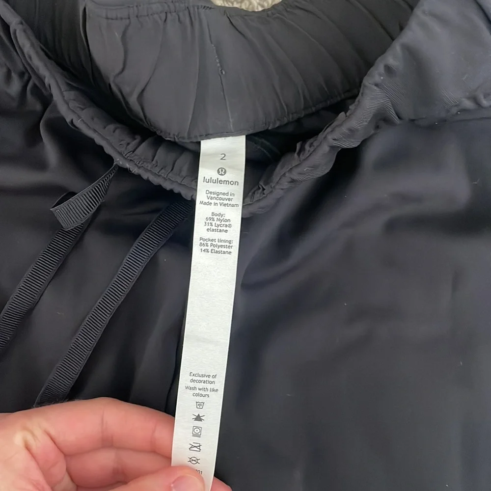 Lululemon Stretch Black Pants - Picture 4 of 4